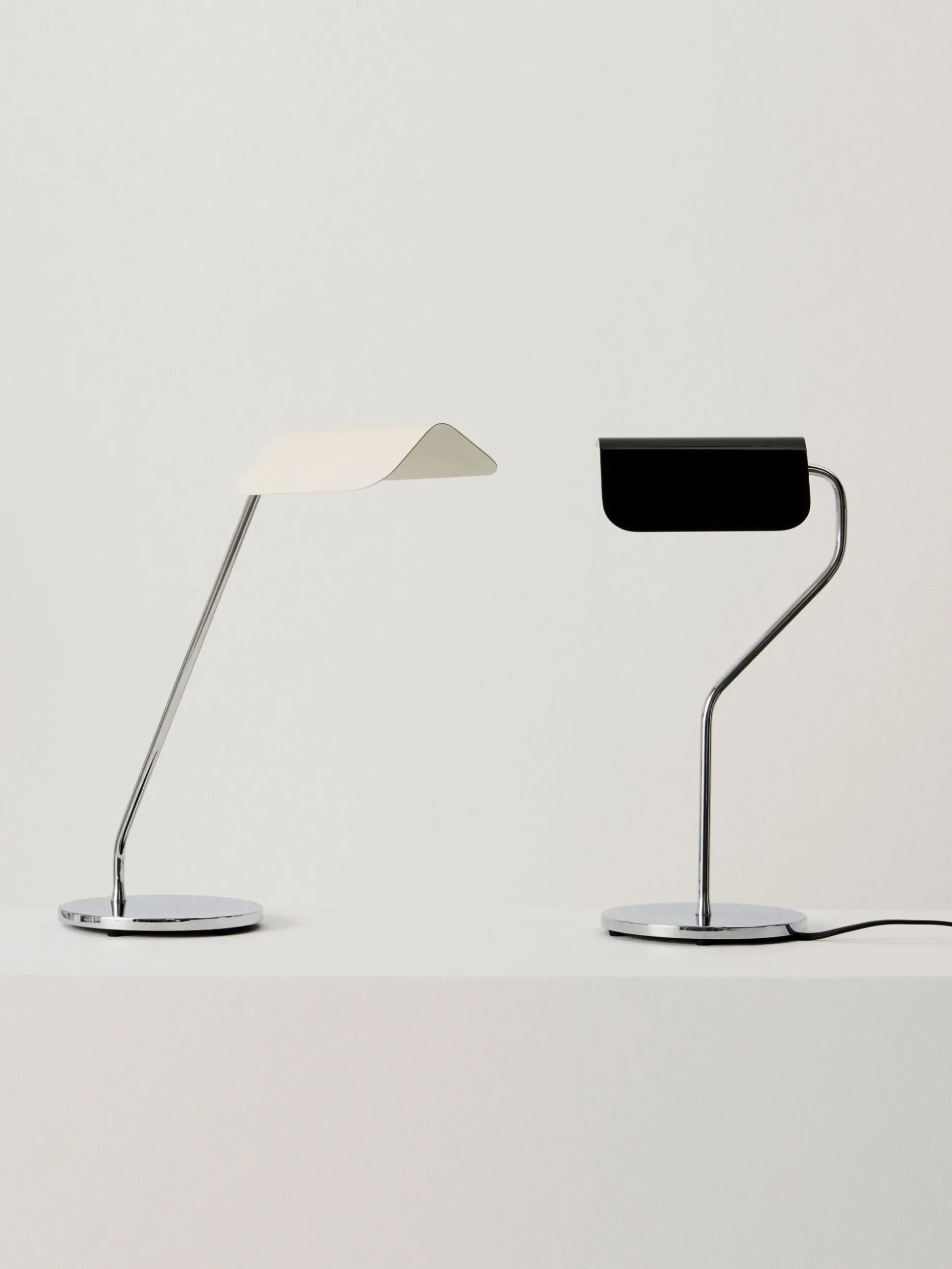 Apex Desk Lamp