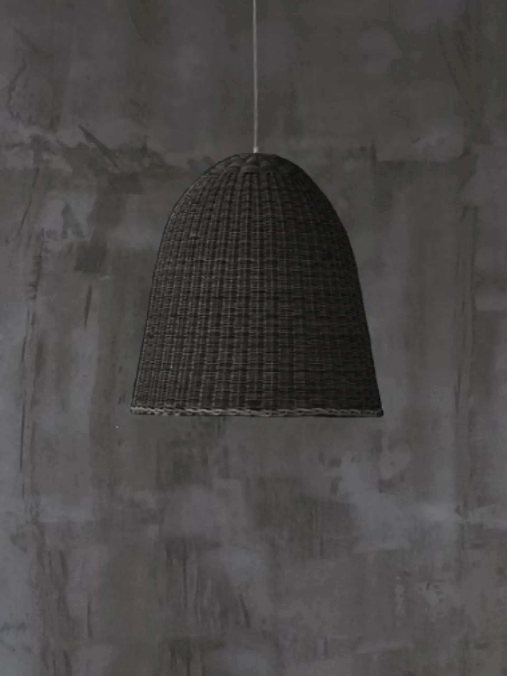 Bell 95 Hanging Lamp – Rattan