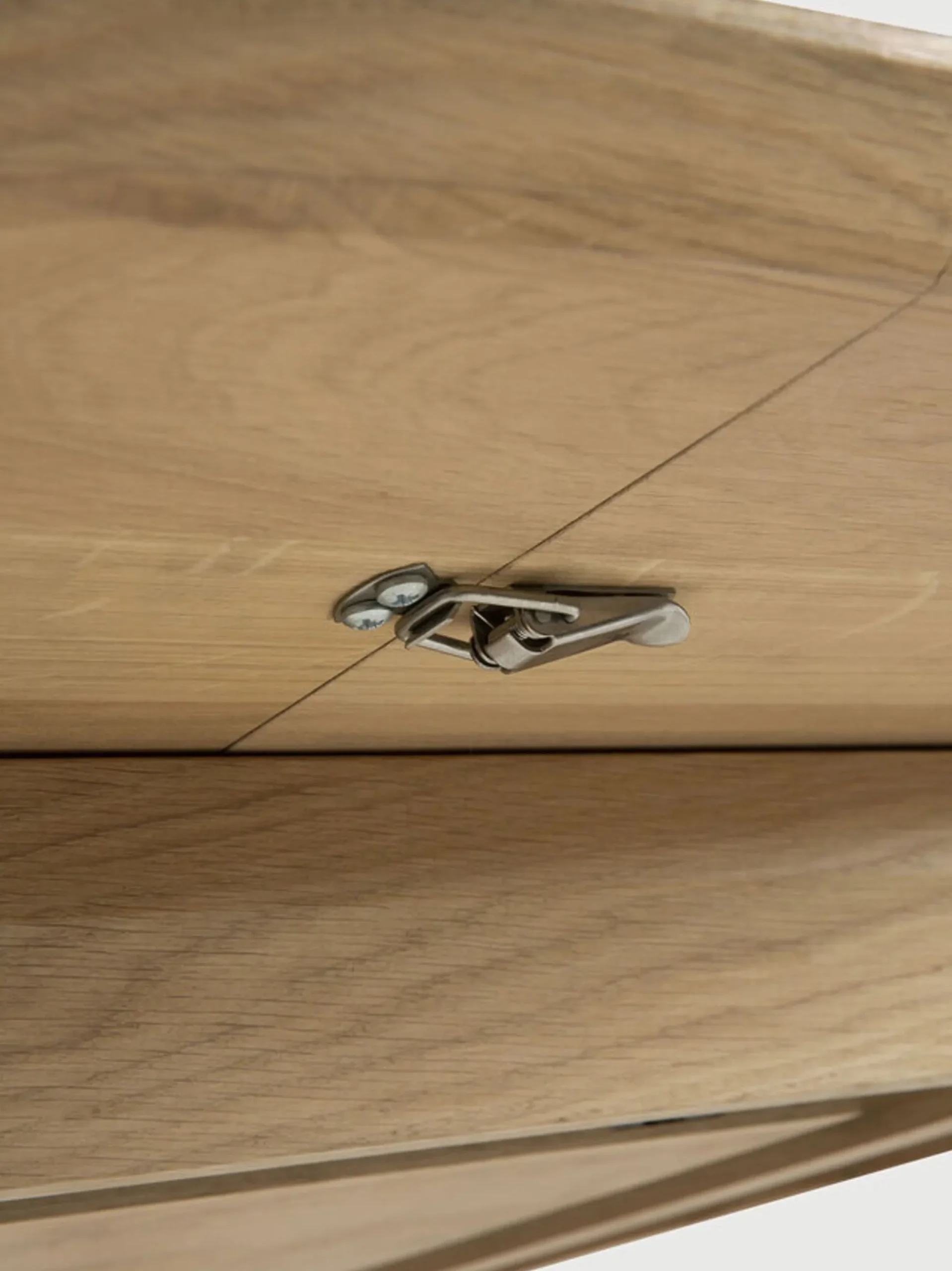 Bok Round Extendable Dining Table - Oak