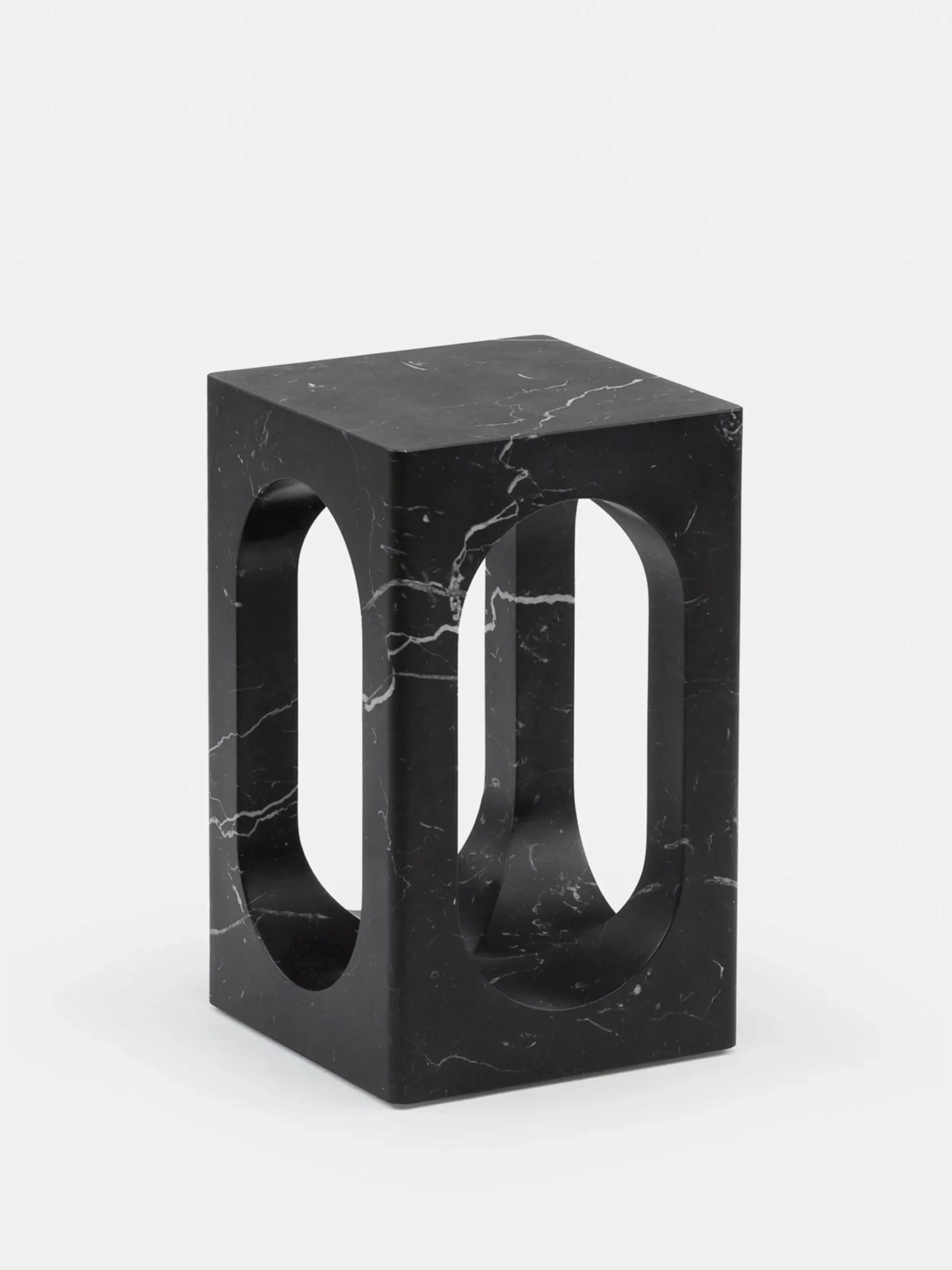 Carlo Sidetable