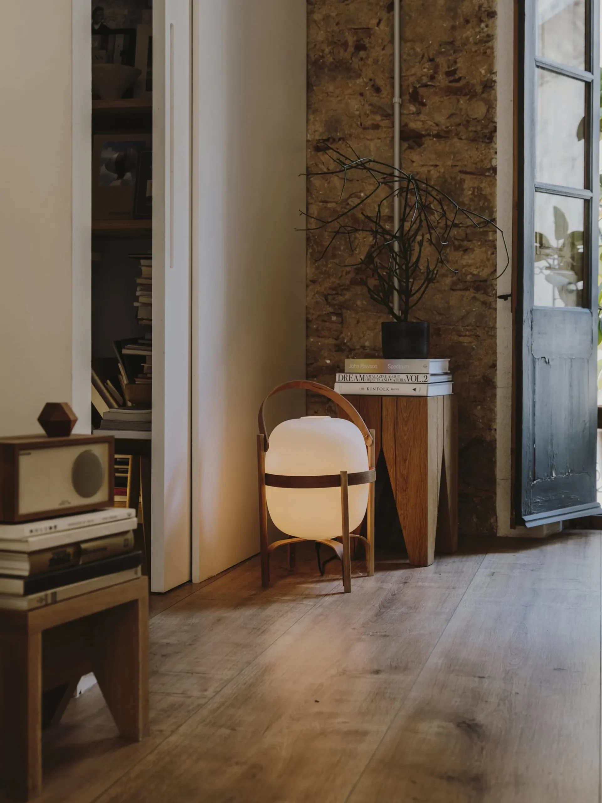 Cesta Table Lamp