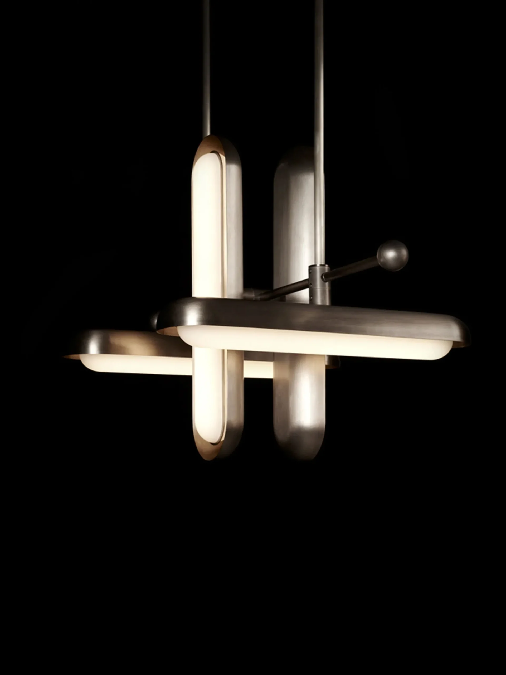 Circuit 4 Pendant - Alternating