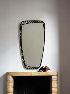 Dorian Mirror
