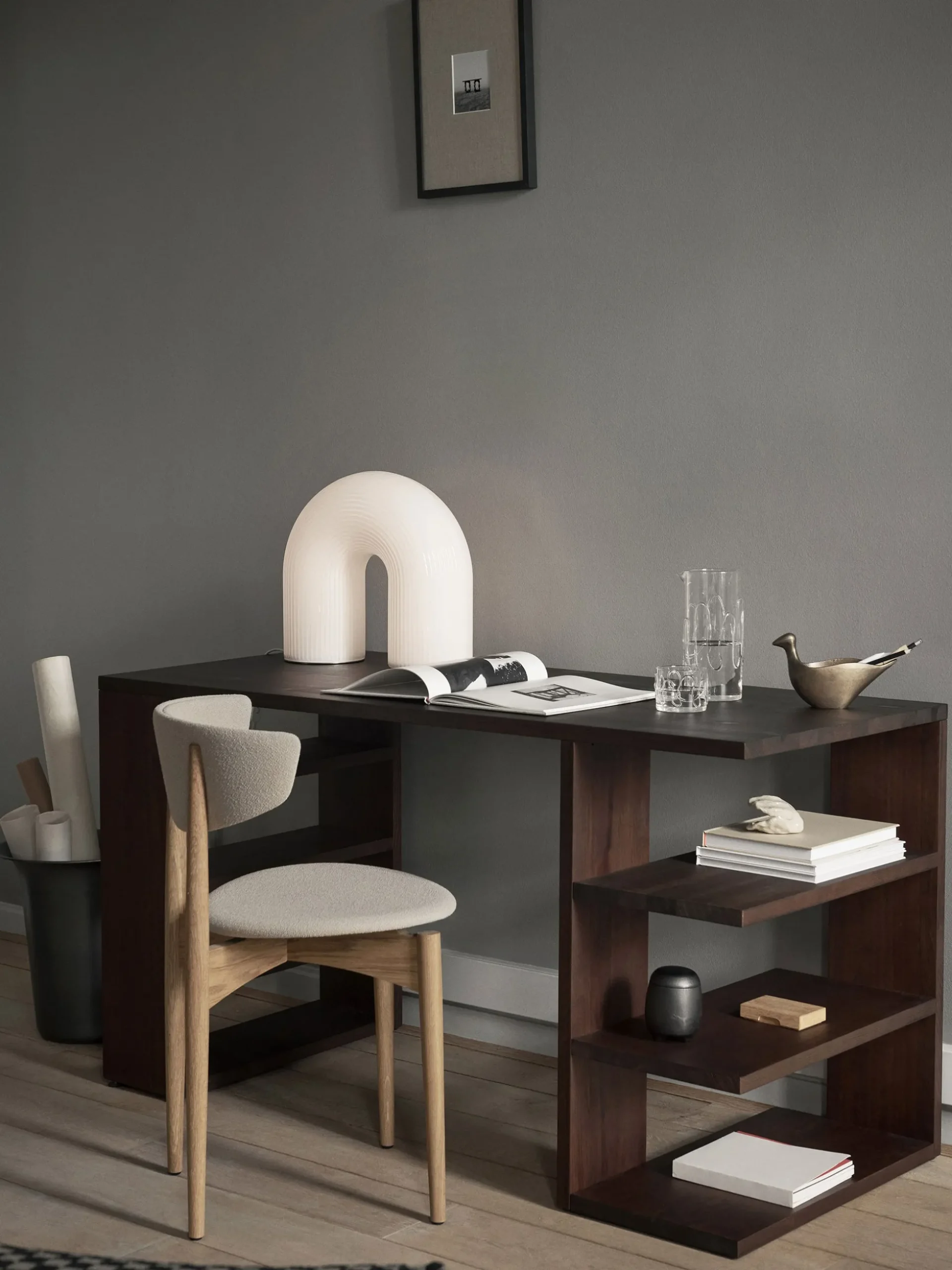 Edre Desk
