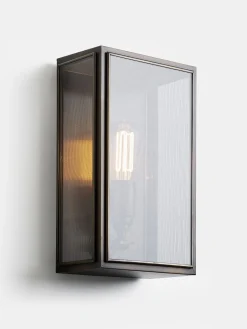 Essex Wall Lamp