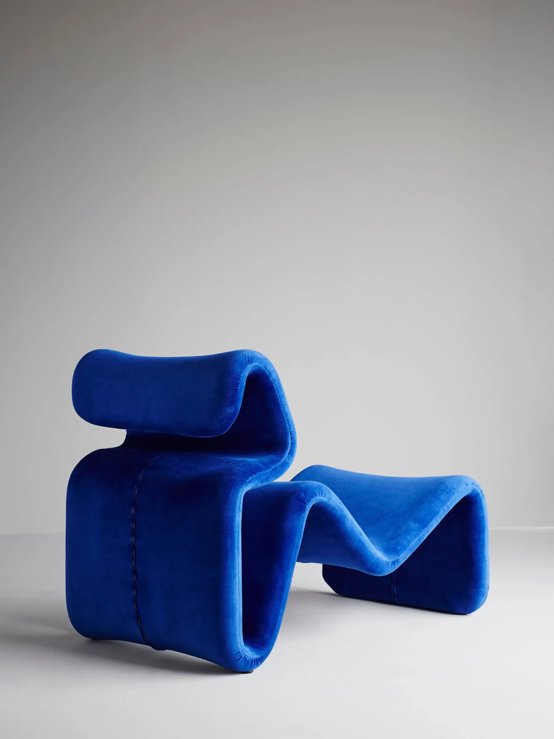 Etcetera Lounge Chair - Klein Blue