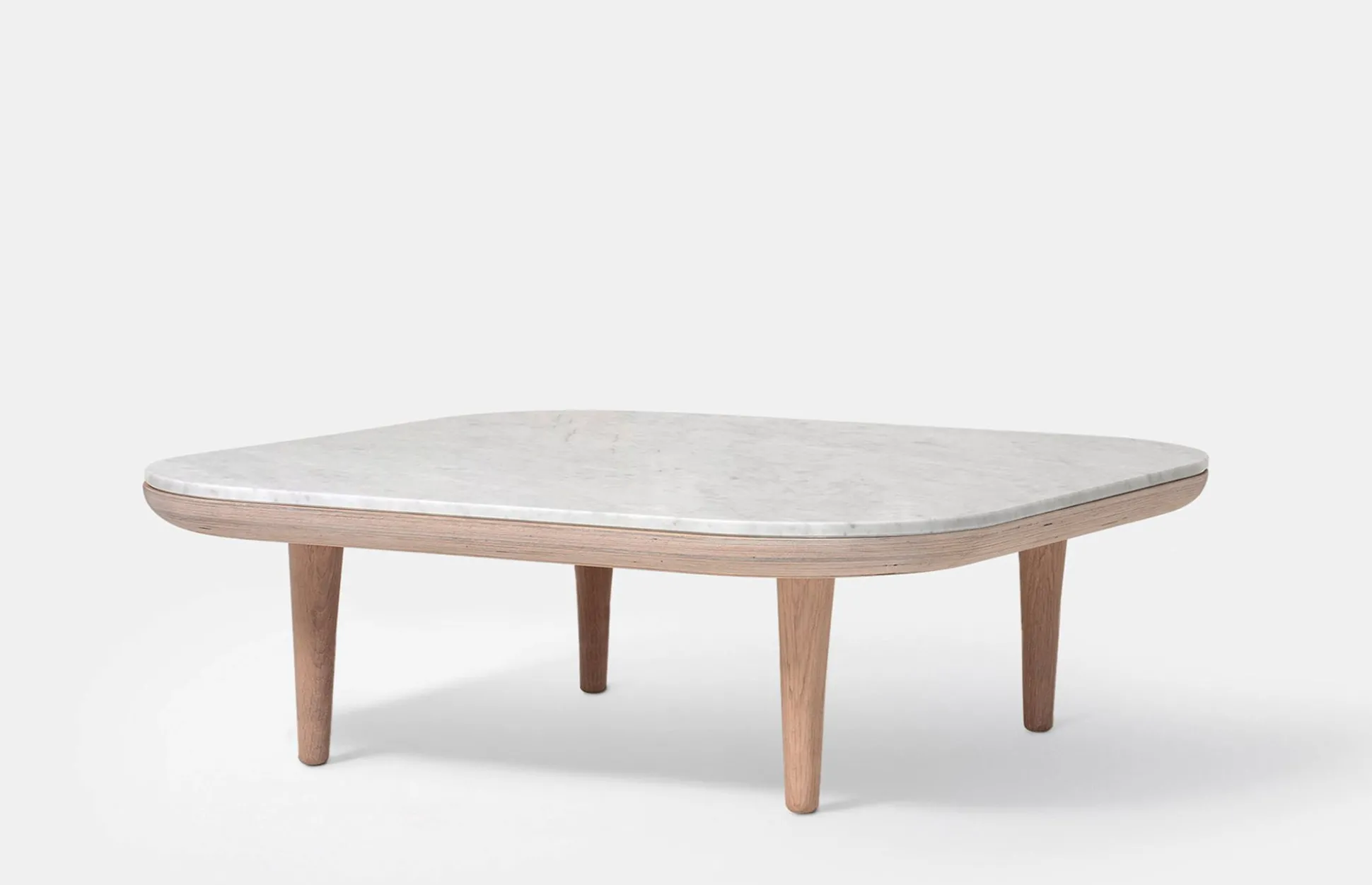 Fly Lounge Table