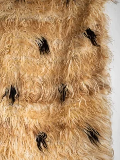 Fuzzy Shepherd Rug - Dot - 200 x 300 cm