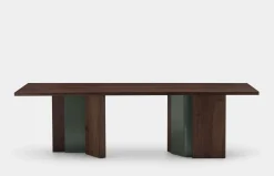 Izar Dining Table