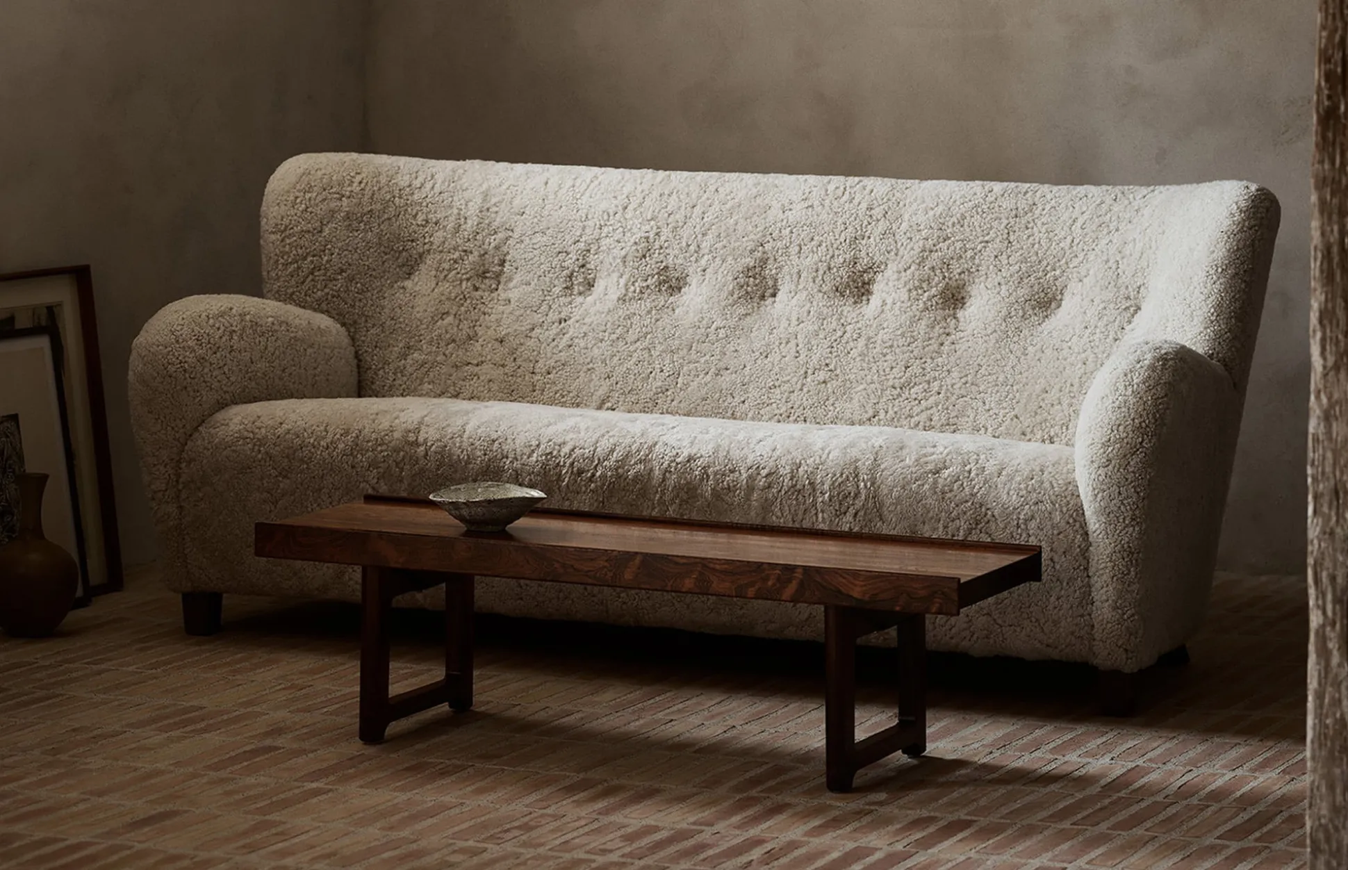 Karu Sofa
