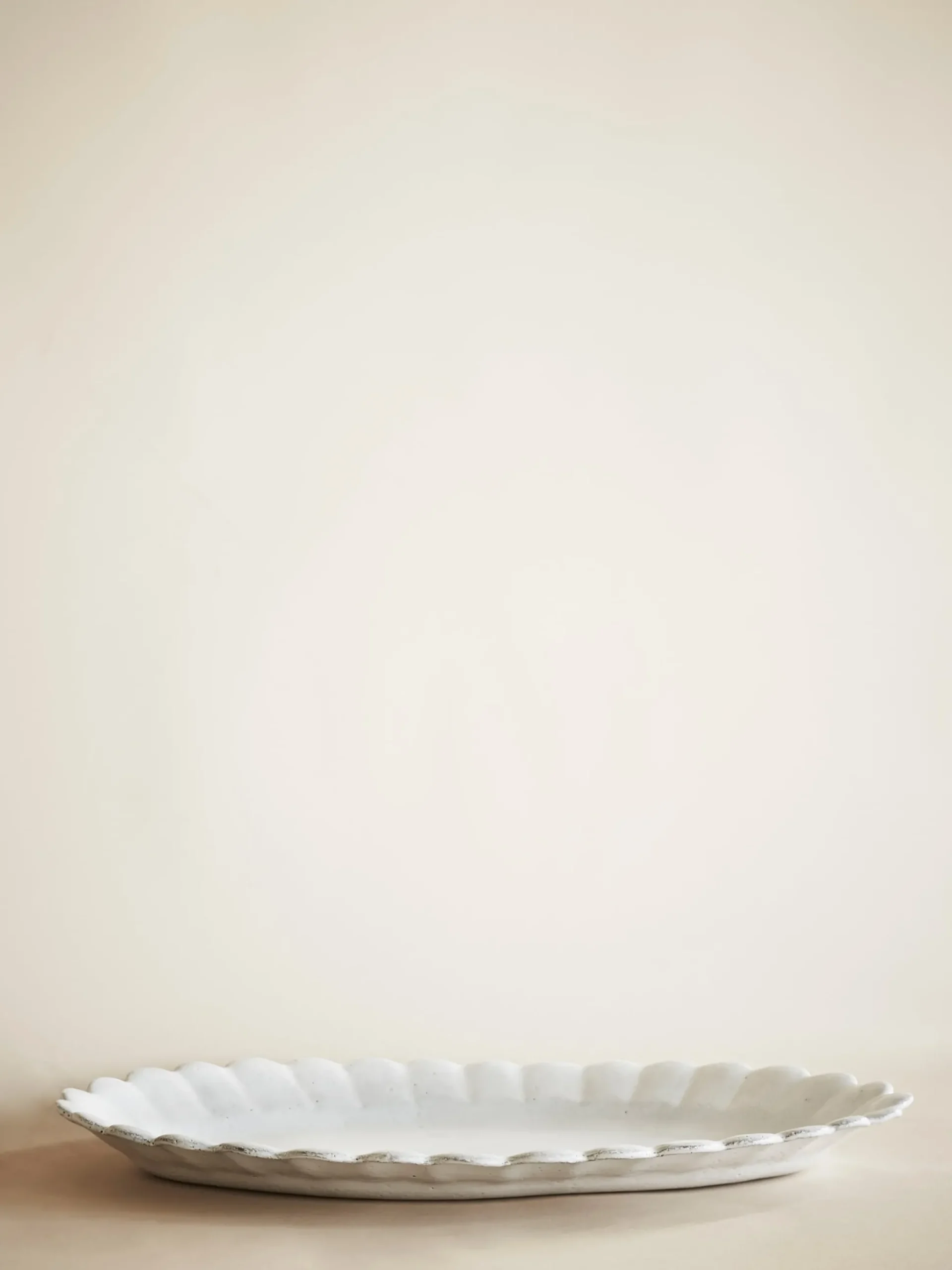 Marguerite Oval Platter