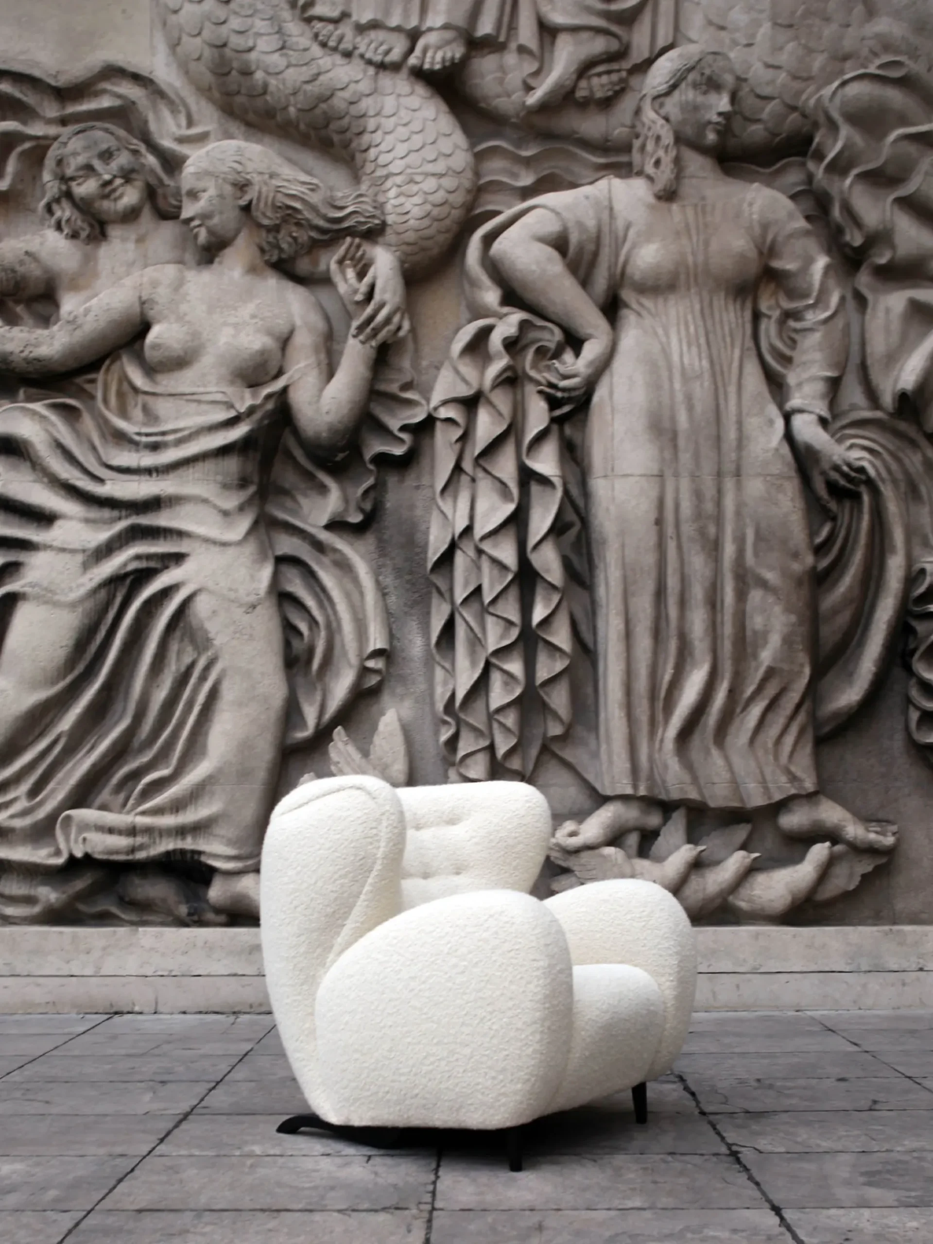Minotaure Armchair