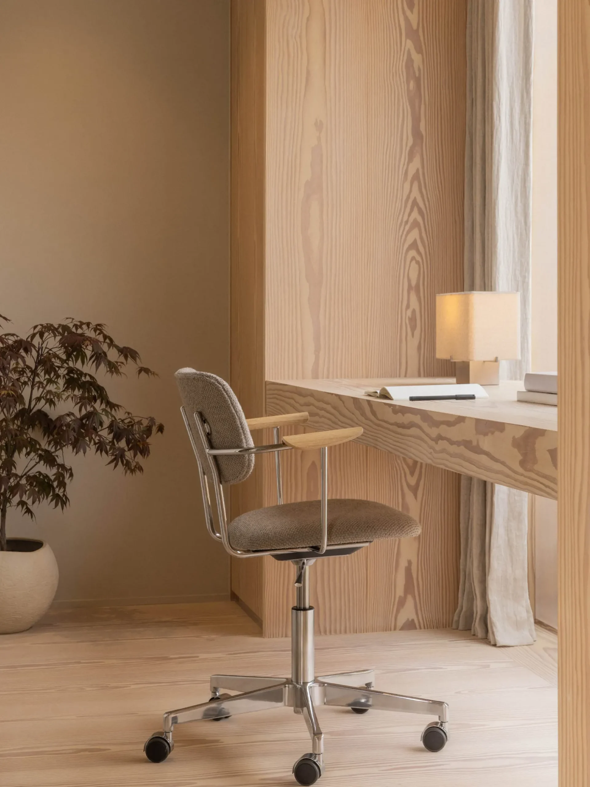 Nonna Table Lamp - Travertine