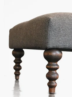 Oscar Ottoman – Large