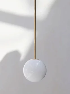 Pendant 150 - Polished Brass