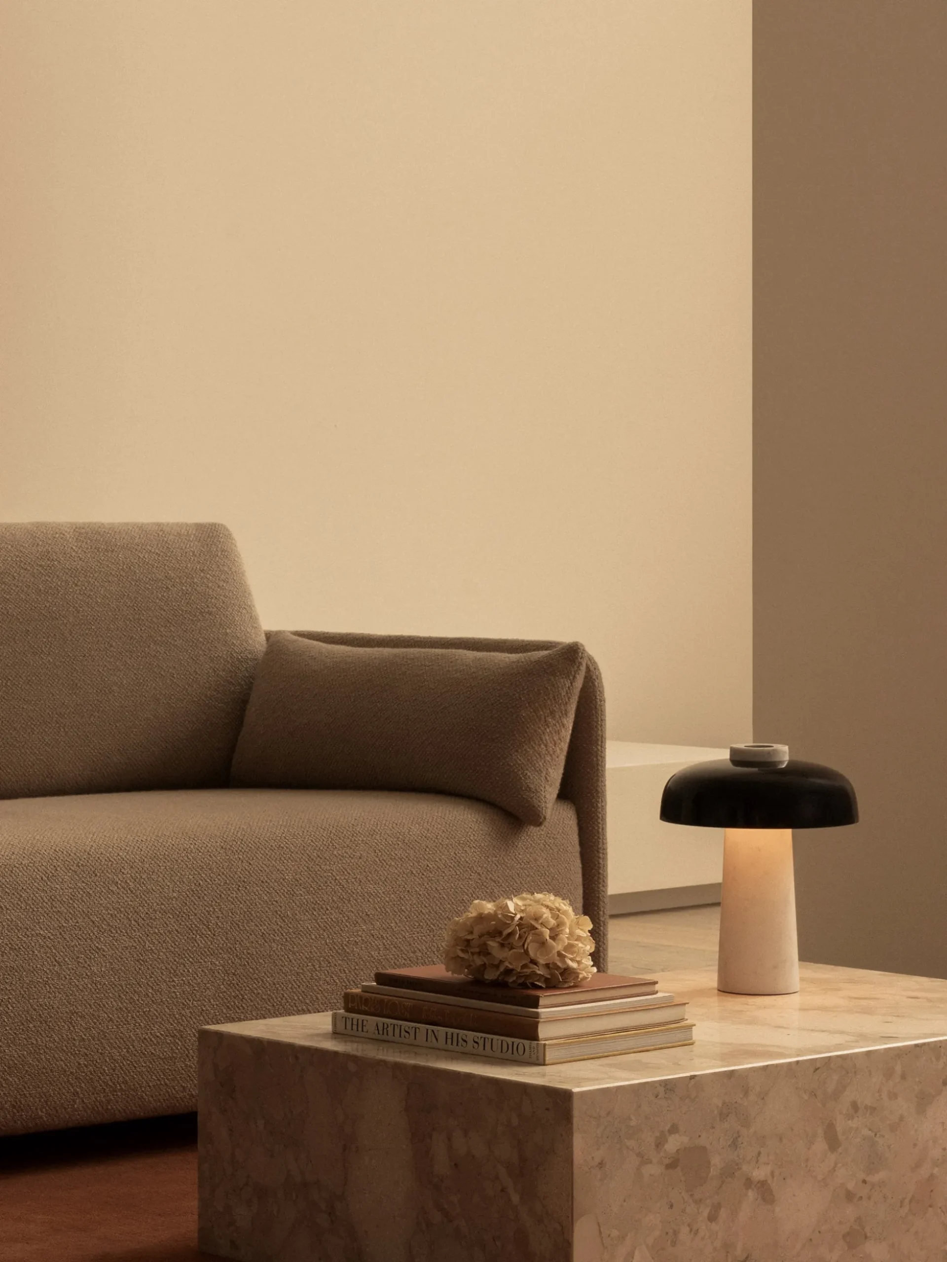 Reverse Table Lamp - Black