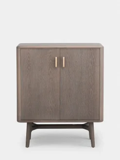 Solo 2-Door Cabinet