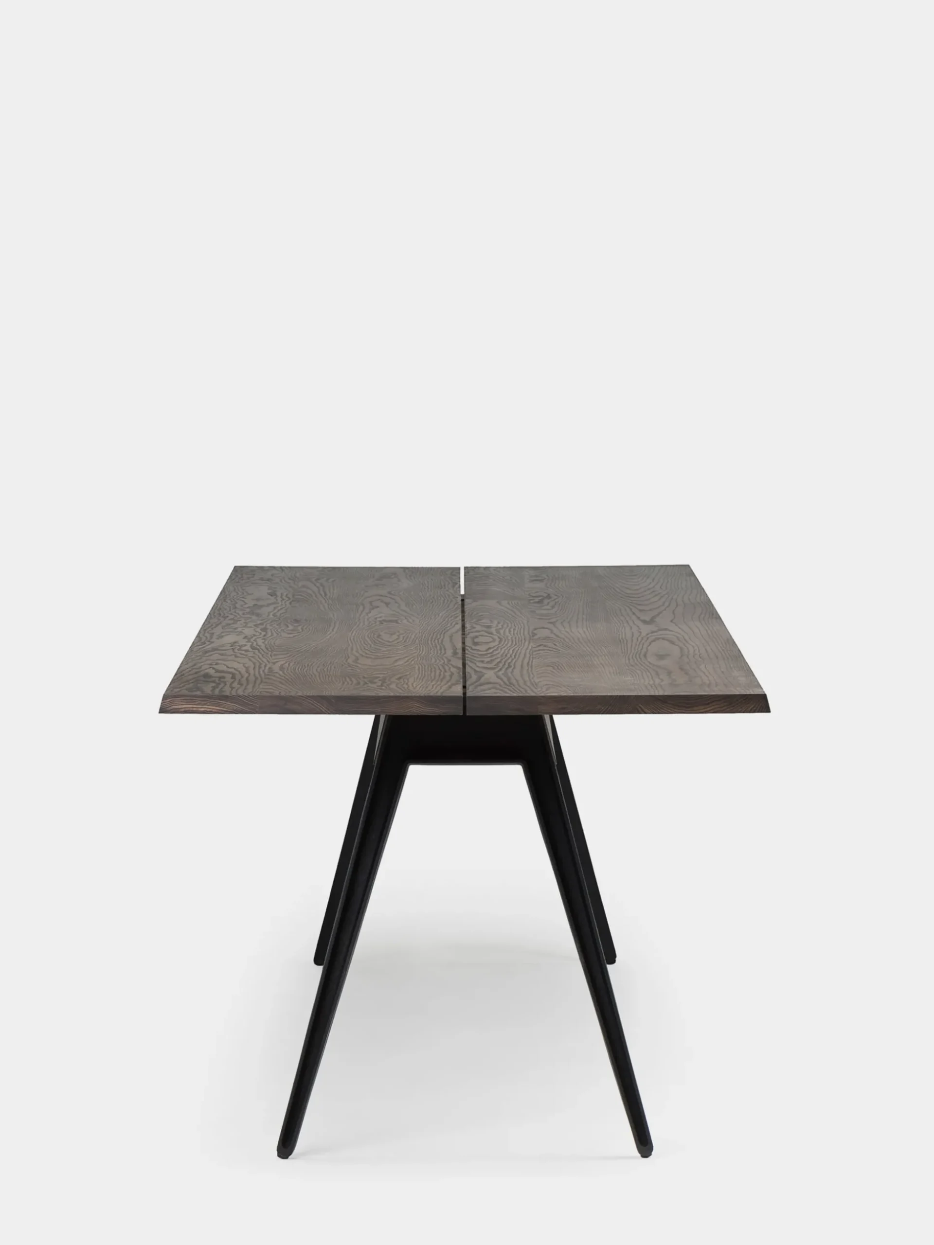 Welles Dining Table